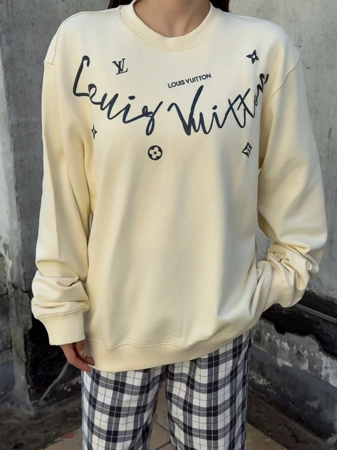 Louis Vuitton/Louis Vuitton 25Fw cursive signature letter print crew neck sweatshirt